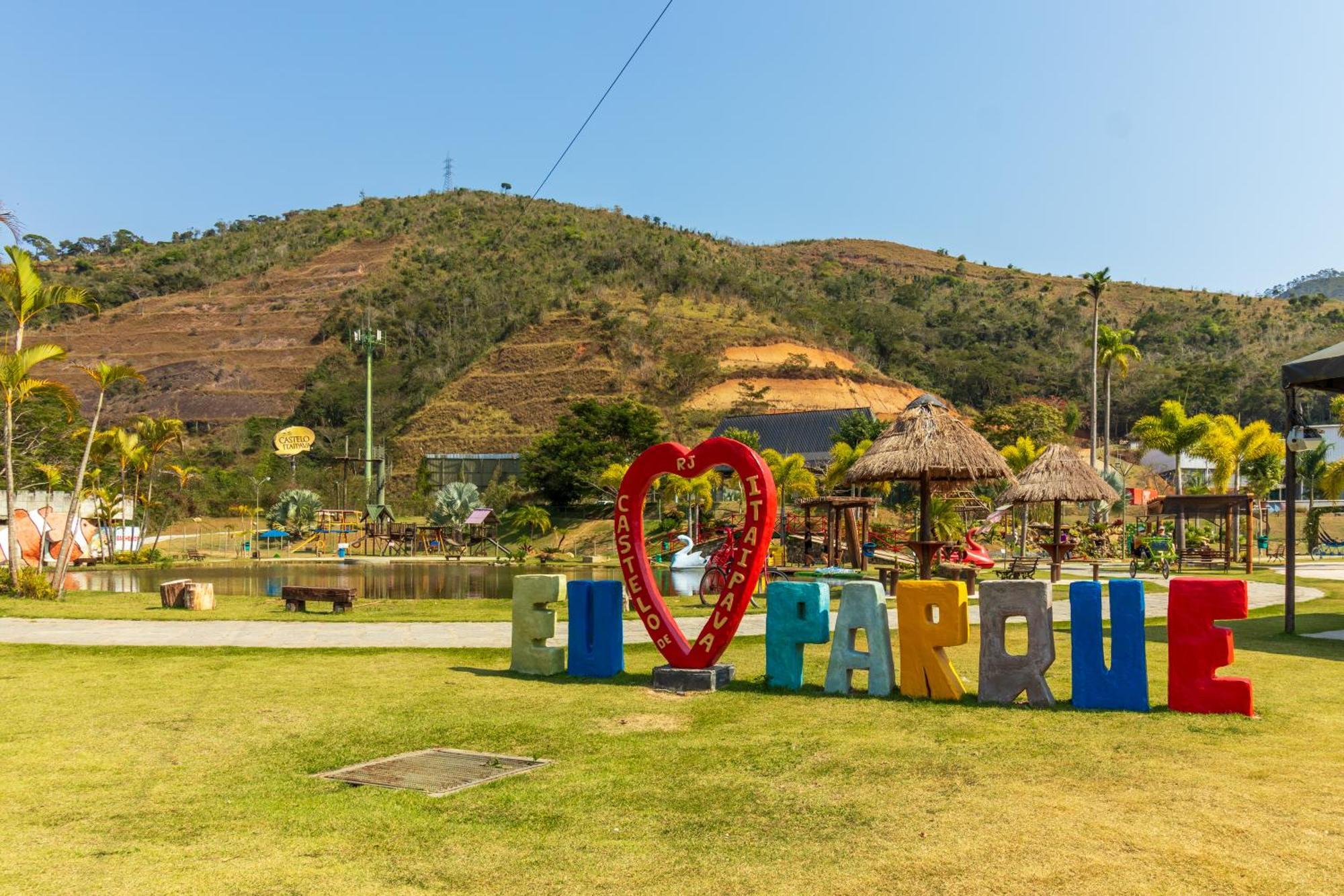 Castelo De Itaipava - Hotel, Eventos E Gastronomia Exterior foto